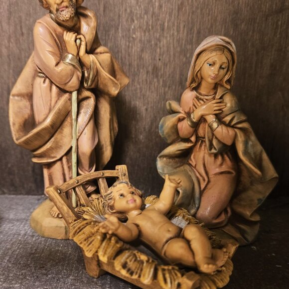 Gorgeous, 13 figure, Vintage, FONTANINI (5 Inch) Nativity scene with Creche - Picture 4 of 16